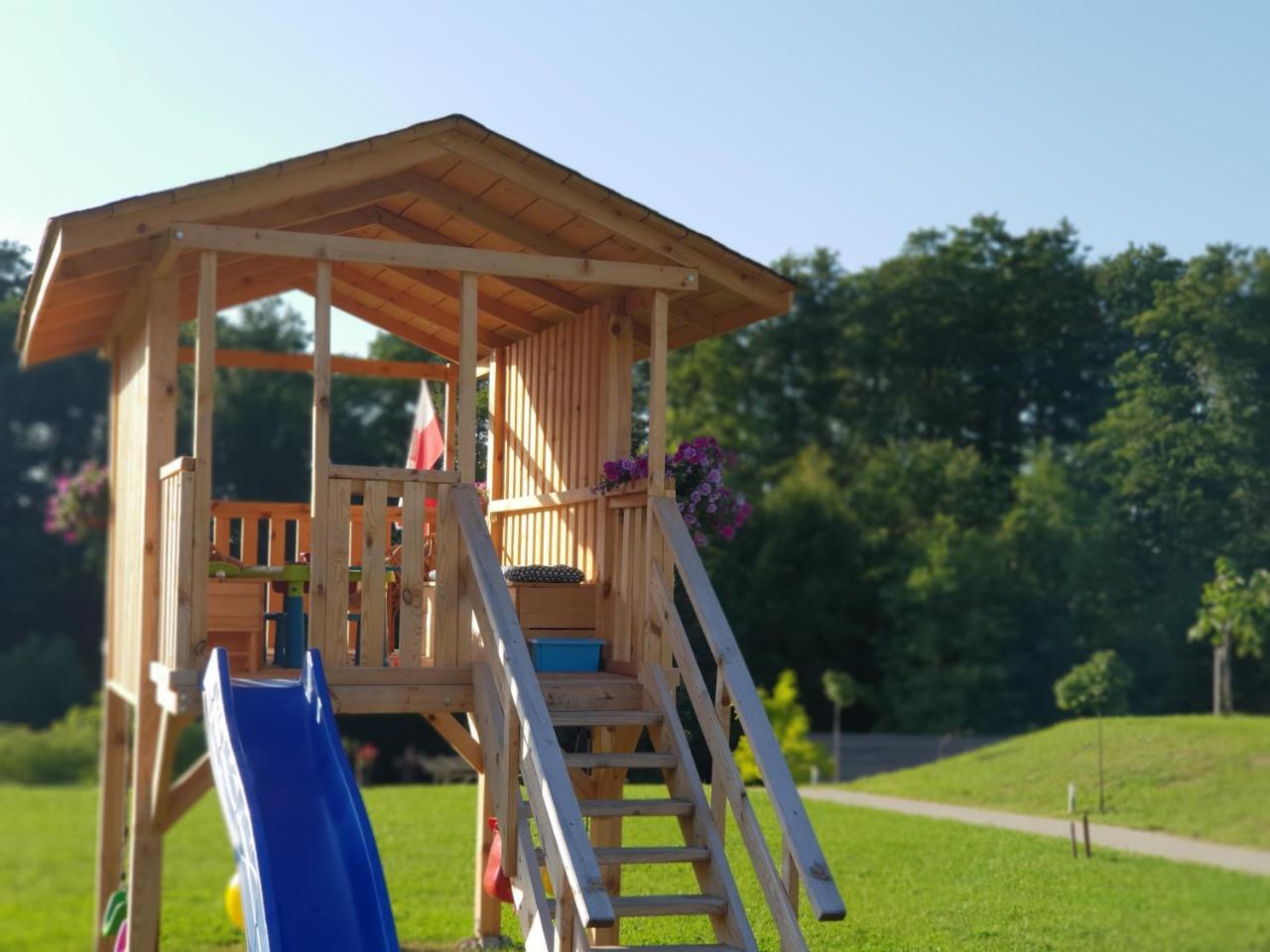 Hotel Hubertus Wola Rzedzinska Exteriér fotografie